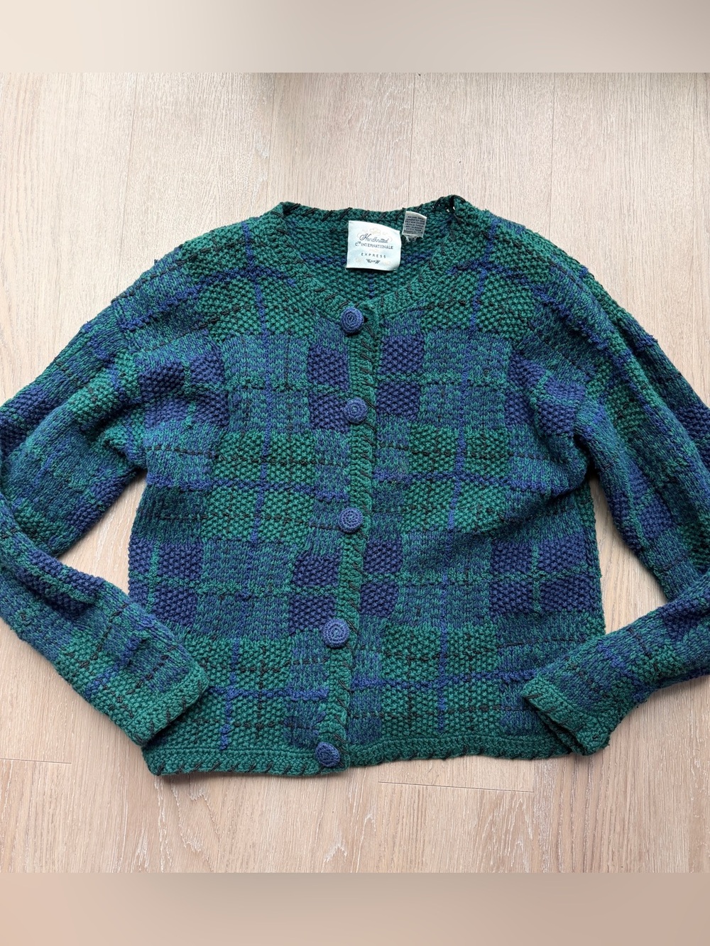 Vintage late 80s Cie Internationale Express handknit button up sweater